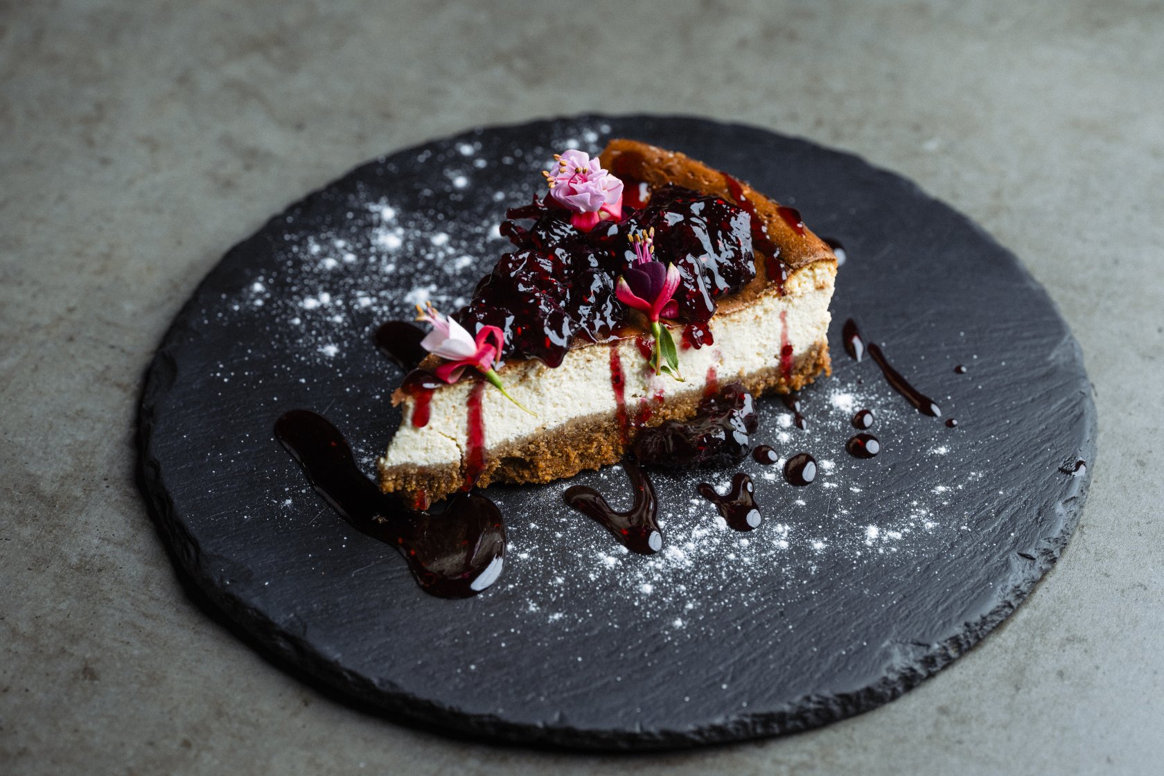 Cheesecake cu fructe de padure