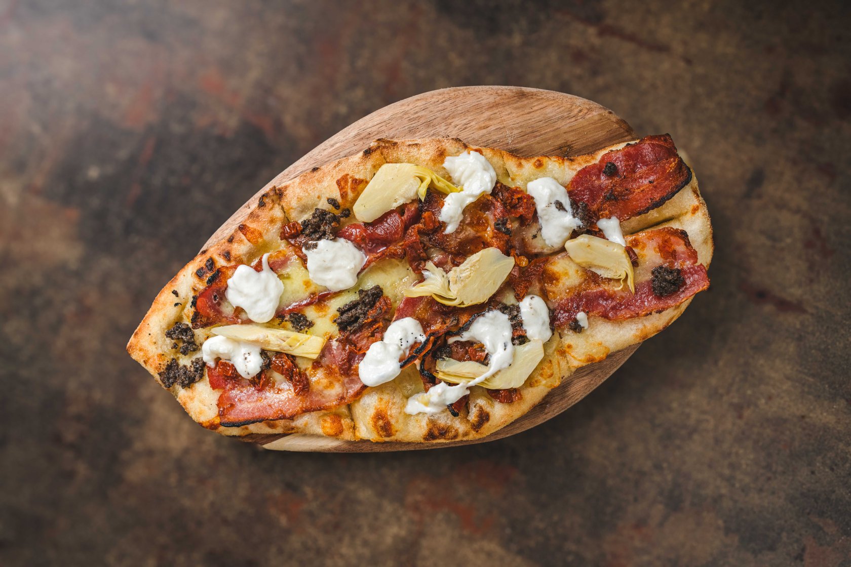 Truffle Pizzetti with bacon, carciofi and mozzarella ( 320 g )