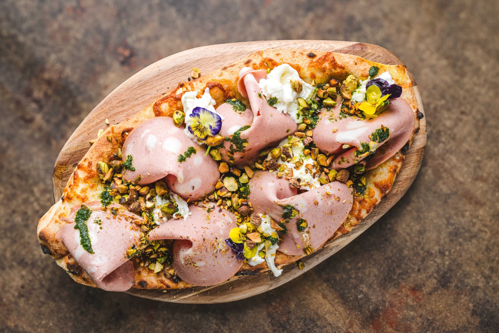 Mortadella Pizzeti with Burrata and pistachio ( 320 g )