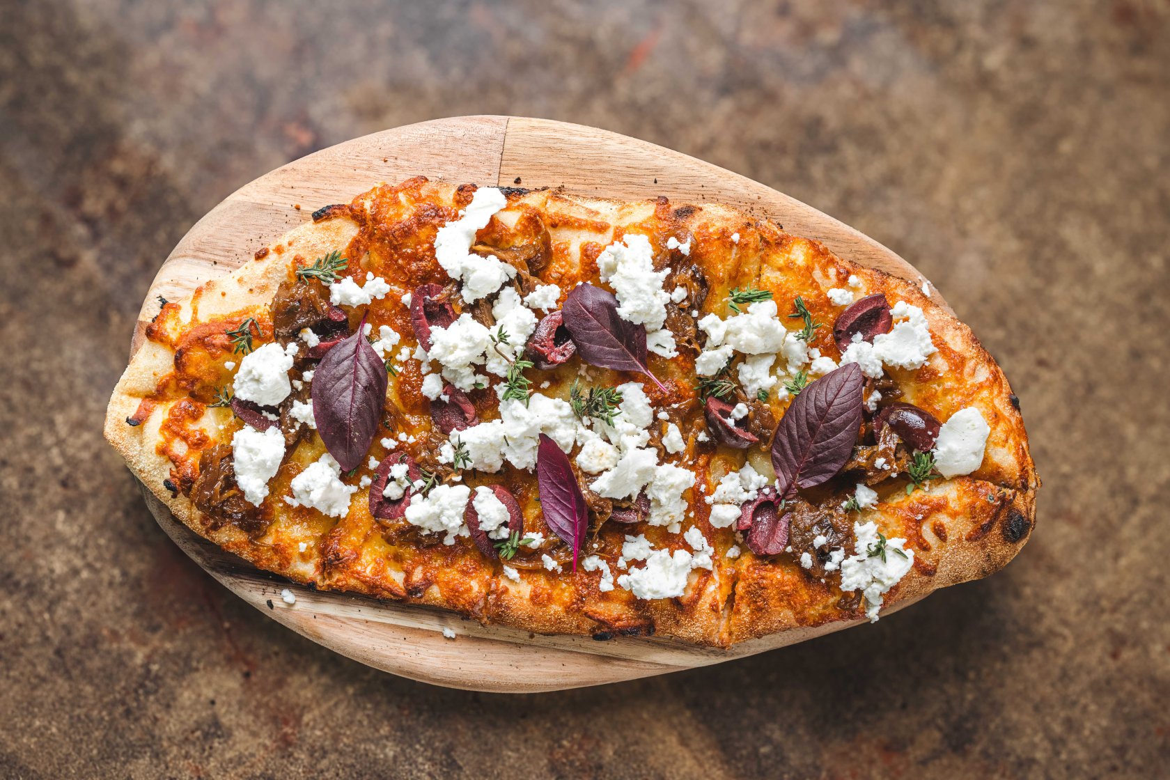 Goat cheese Pizzeti with caramelized onion & more ( 320 g )