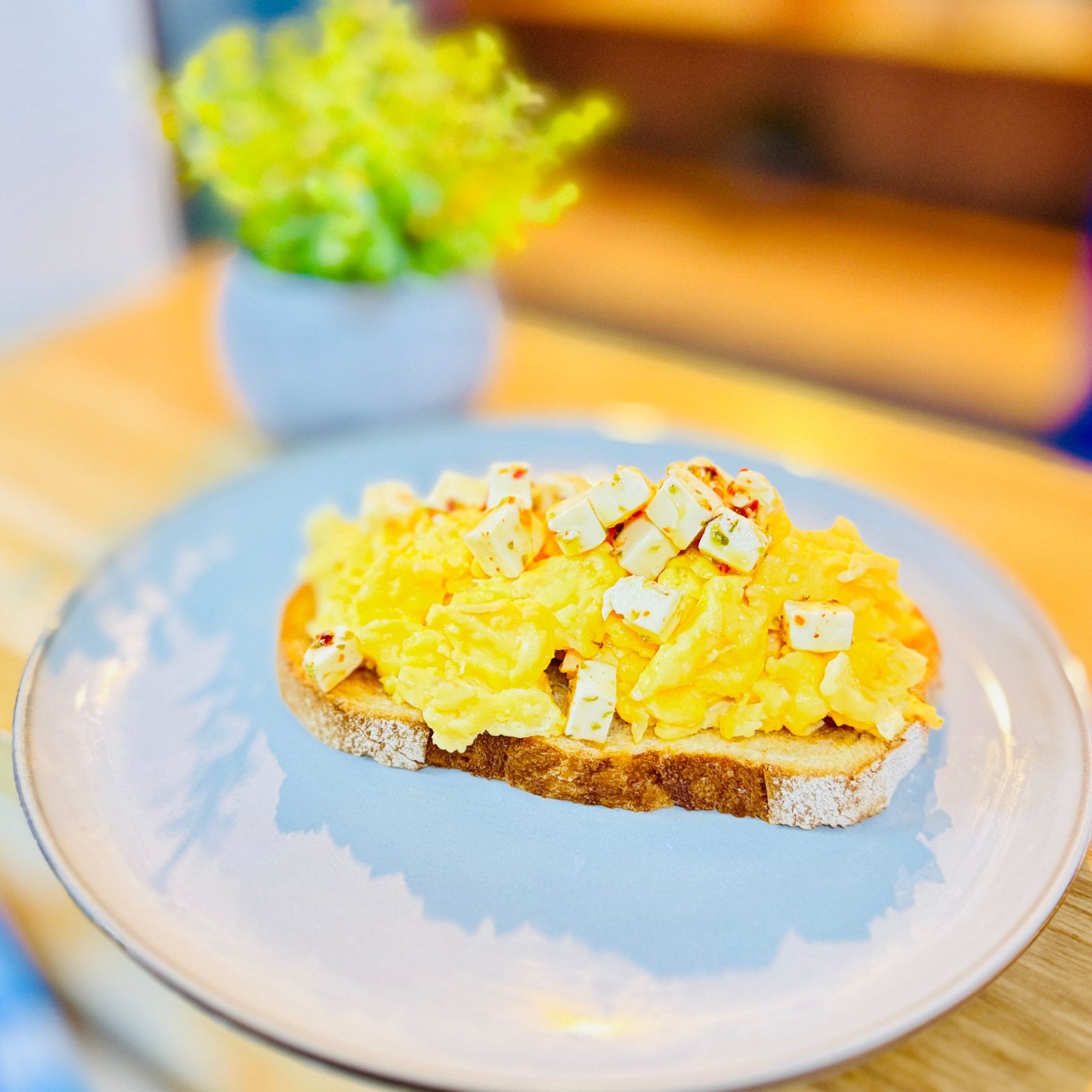 Scrambled Eggs cu bacon