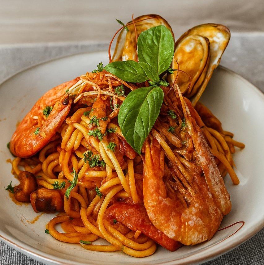 Spaghetti cu fructe de mare 320g