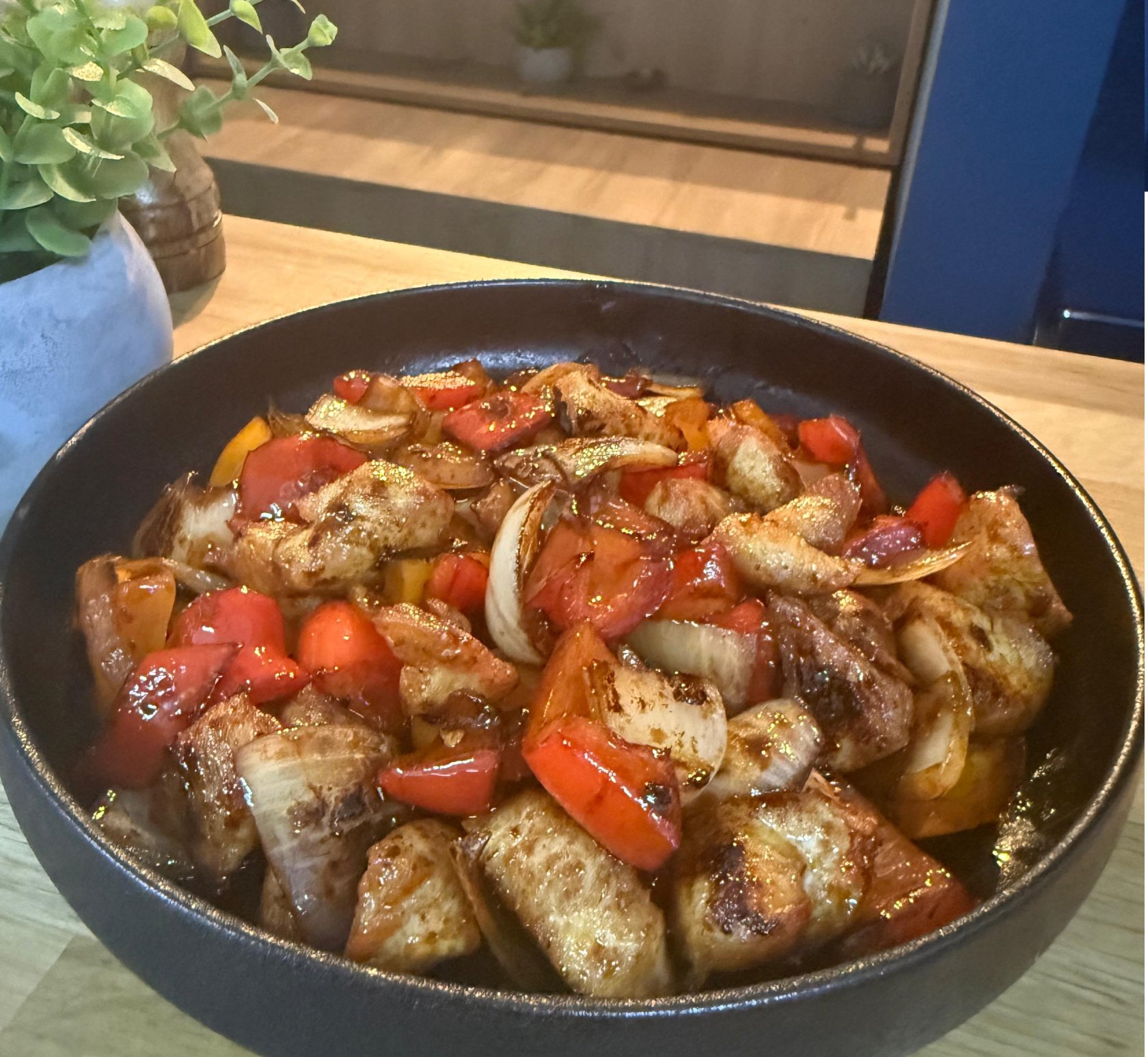 Tigaie de pui cu legume 325g