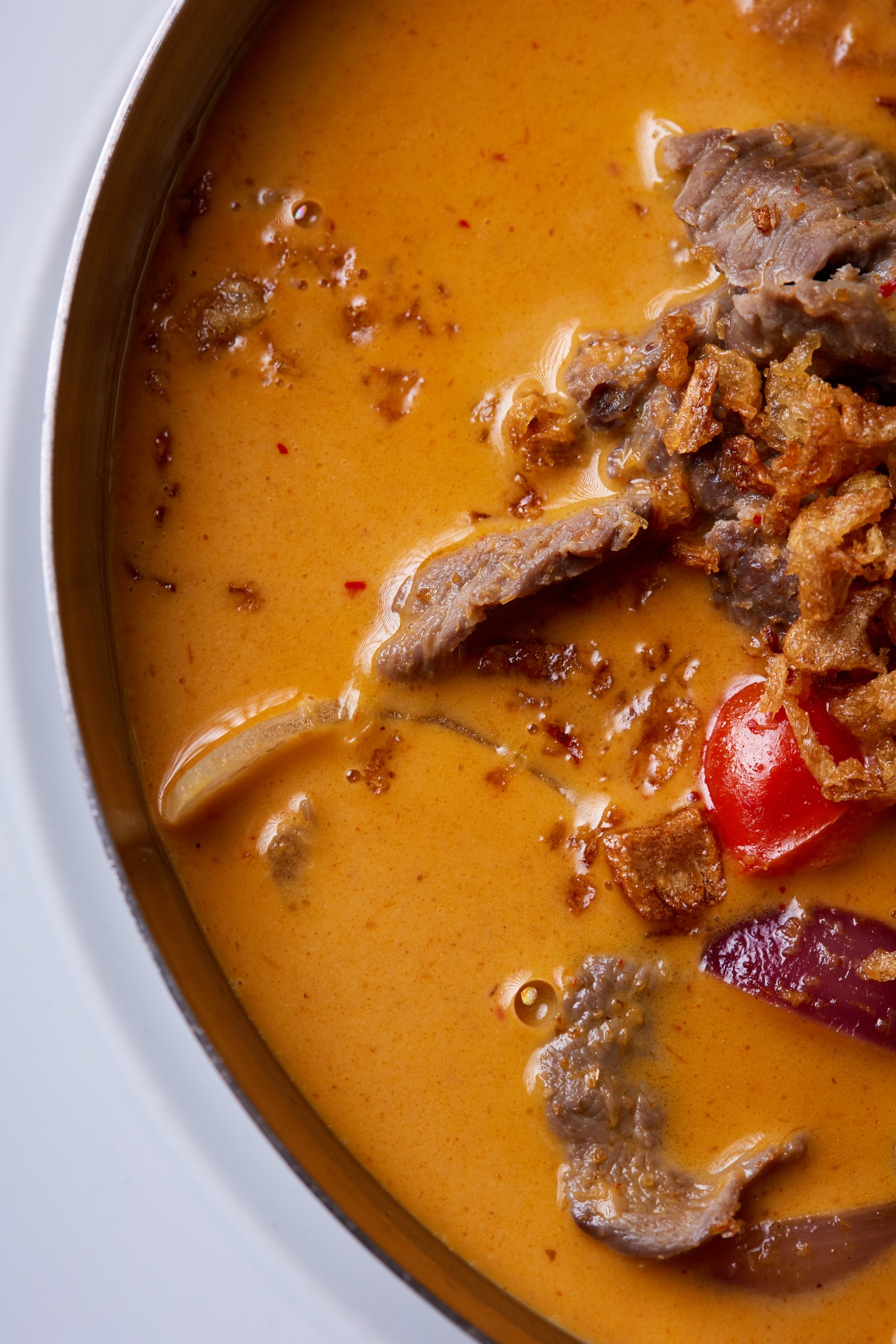 Curry rosu cu rata si orez Jasmin