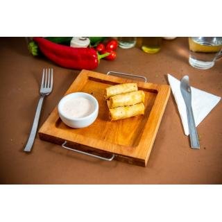 Mini chicken spring rolls