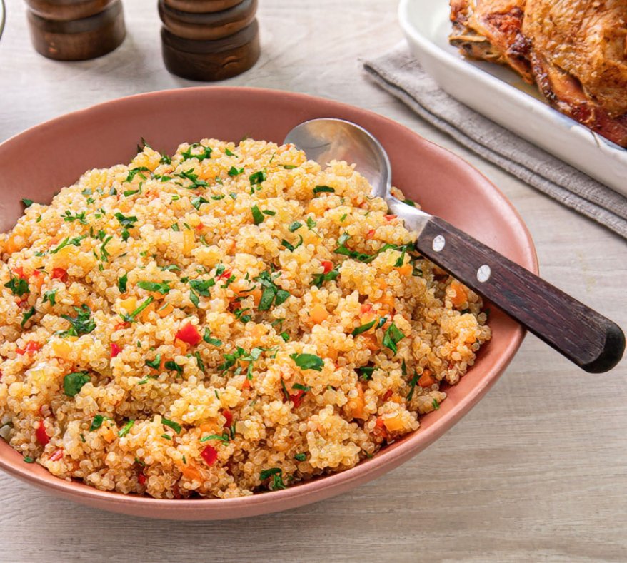 Orez natur cu quinoa si legume