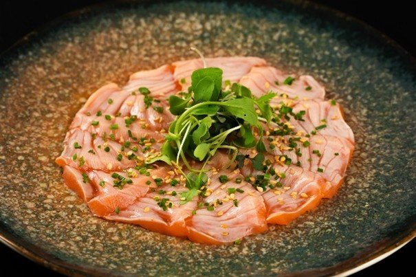 Salmon Aburi