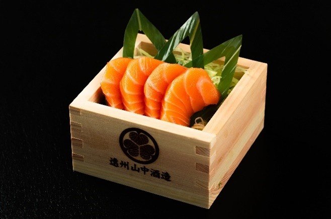 Sashimi Somon// Salmon